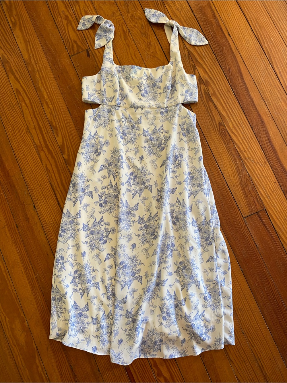 Laundry By Shelli Segal White & Blue Garden Party Cut-out Dress w Tie Straps